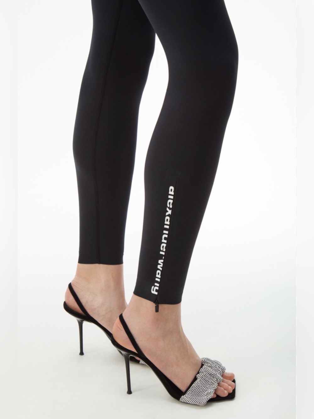 Alexander Wang T. Athletic leggings XS. preowned and excellent condition.